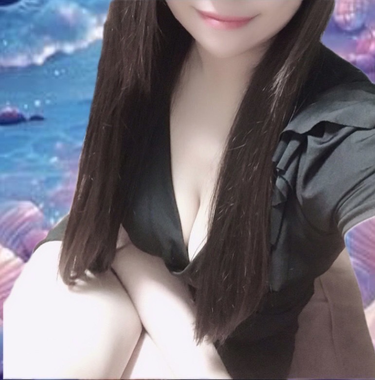 茉白ましろセラピスト