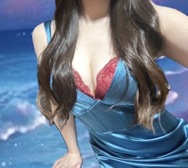 ☆☆☆12/20デビュー！！ ☆☆☆抜群のスタイルと綺麗な顔立ちの吉村セラピスト入店！！