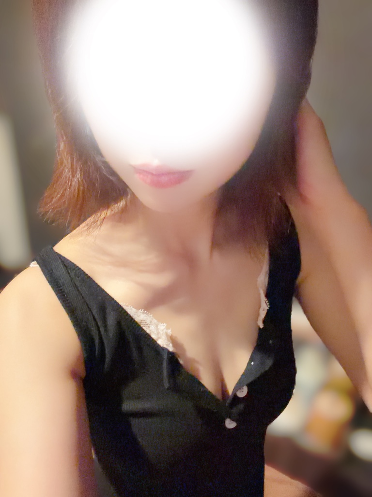 小野セラピスト
