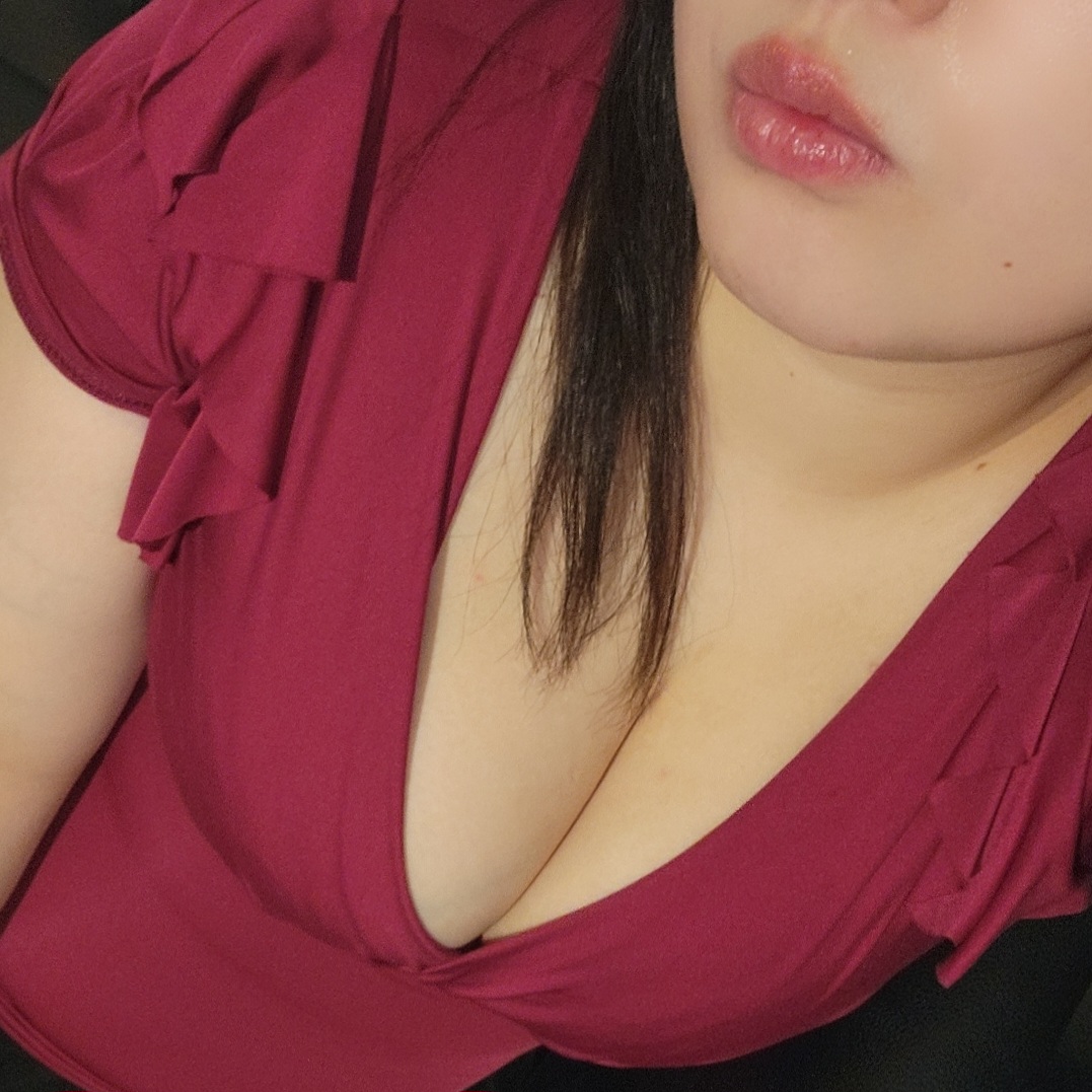 飯島セラピスト